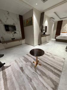Hotel Aishwarya的休息区