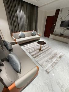 Hotel Aishwarya的休息区