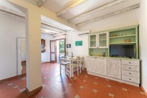 Μια τηλεόραση ή/και κέντρο ψυχαγωγίας στο Chic Villa Antonina T6 2 BedroomApartment sleeps 6