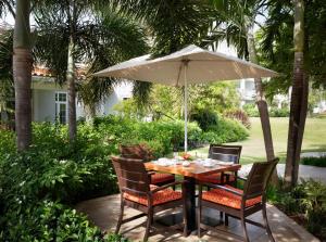 Jardín al aire libre en Sandals Grande St. Lucian Spa and Beach All Inclusive Resort - Couples Only