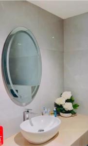 Ένα μπάνιο στο Luxurious, River side Appartment,Gombe Kinshasa +16 φωτογραφίες