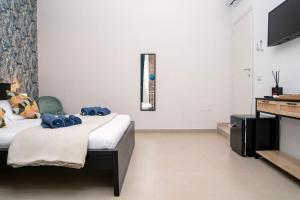 Μια τηλεόραση ή/και κέντρο ψυχαγωγίας στο Domus Carmela