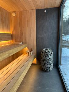 Postel nebo postele na pokoji v ubytování Dubinga River Valley House & SPA - FREE sauna