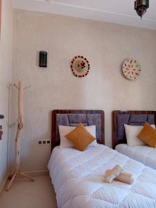 Voodi või voodid majutusasutuse taghoba surf house toas