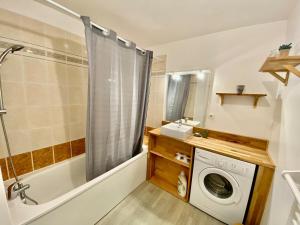Ένα μπάνιο στο Le Dolto bright for 4 people