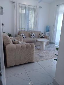 バンブリにあるGlamorous Homesのギャラリーの写真