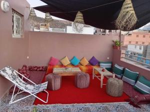 Balkón nebo terasa v ubytování taghoba surf house