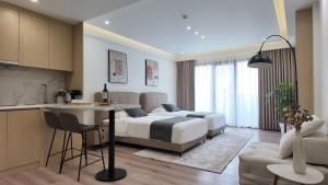 Postel nebo postele na pokoji v ubytování CC LUX Suites