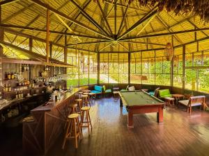 Biliár nebo kulečník v ubytování Corto Maltes Amazonia Lodge