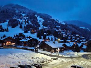 Appartement plus Pool, Morgins, Portes du Soleil om vinteren