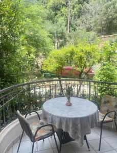Vonkajšia záhrada v ubytovaní Apartment in Podgora with sea view, terrace, air conditioning, WiFi 3812-3