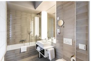 Kúpeľňa v ubytovaní Hotel Moments Budapest by Continental Group