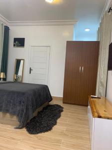 Gallery image of STUDIO East Legon, Adjiringanor in Ogbojo +4 photos