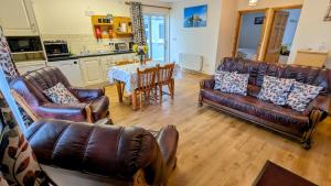 A kitchen or kitchenette at Skellig View Sunset Cliffs View Apartment