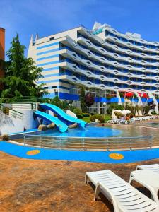 Πισίνα στο ή κοντά στο Trakia Plaza Apartments