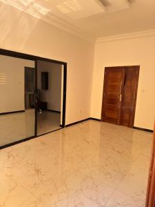 Imagen de la galería de Immeuble Sali-Laye, en Diass