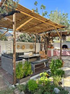 Zahrada ubytování Myrtia - Cretan Guest House