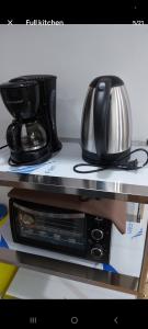Dapur atau dapur kecil di Studio room transient