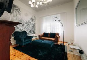 The Manor Apartments的休息区