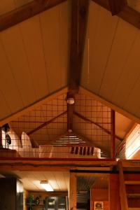 Gallery image ng Crows Nest Treehouse At El Mstico Ranch sa Nogal