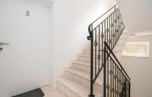 Gambar di galeri bagi Sun-Kissed Apartment di Skradin
