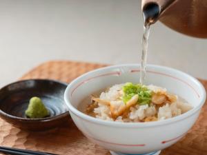 酒店内部或周边提供的食物