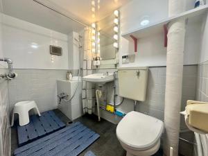 Bilik mandi di Jujo Stay Sanyo Mansion +283 gambar
