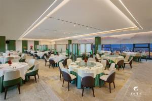 Restaurace v ubytování Guangzhou Hotel
