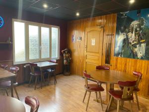 Fotografie z fotogalerie ubytování L'Hôtel du Mouton blanc v destinaci Fresne-Saint-Mamès