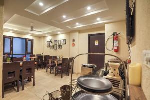 Area soggiorno di The Bunkk Inn Hotel & Restaurant