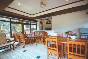 Posezení v ubytování Tak Andaman Resort & Hotel