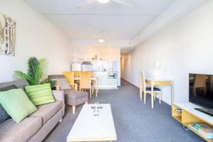 Gallery image of Inner City Sights King Bed Free Parking in Darwin