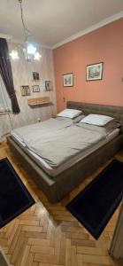 Posteľ alebo postele v izbe v ubytovaní Habos isler apartman 16