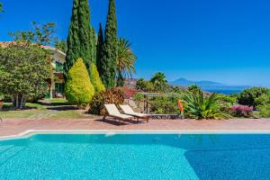 Basen w obiekcie Villas la Gomera lub w pobliżu