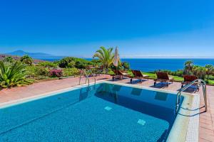 Basen w obiekcie Villas la Gomera lub w pobliżu