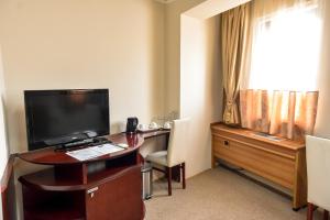 TV a/nebo společenská místnost v ubytování Sole Mio Wellness & SPA