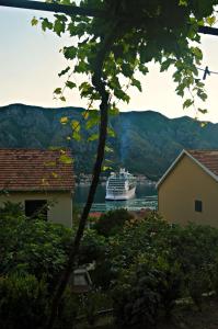 Afbeelding uit fotogalerij van Apartments Bućin in Kotor