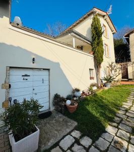 Budova, kde se bed and breakfast nachází