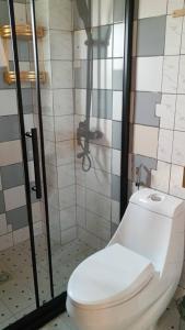 Ένα μπάνιο στο flamboyant hôtel