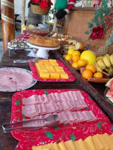 Makanan di atau berdekatan inn ini +10 gambar
