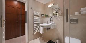Koupelna v ubytování Hotel Rott