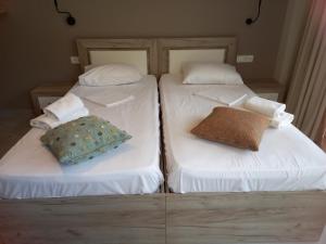 Posteľ alebo postele v izbe v ubytovaní MARIVAL Luxury Living - Adults Only