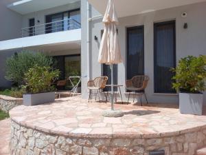 Patio alebo iná vonkajšia časť ubytovania MARIVAL Luxury Living - Adults Only