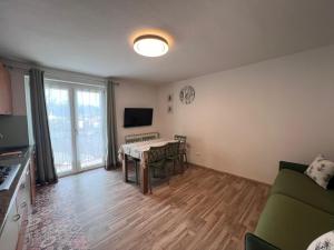 Μια τηλεόραση ή/και κέντρο ψυχαγωγίας στο CASA S Martino apricacasevacanze