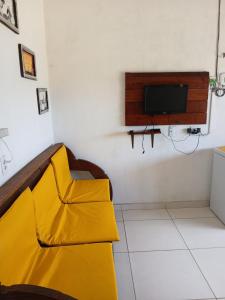 TV a/nebo společenská místnost v ubytování Cantinho do sossego