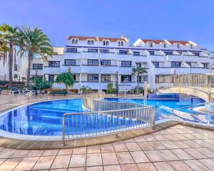 Swimmingpoolen hos eller tæt på Rentaliday Sweet Colon