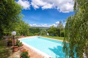 Bazén v ubytování Agriturismo Corvaia nebo v jeho okolí