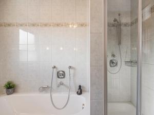 Koupelna v ubytování Appartement Geisler + 37 fotografií