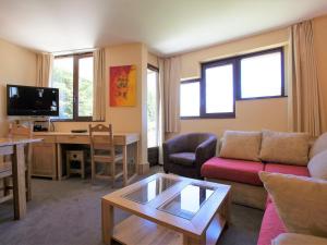 TV/trung tâm giải trí tại Charmant appartement pour 8 personnes avec WIFI et parking à Avoriaz - FR-1-314-196
