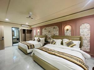 Krishna Resort Pushkar客房内的一张或多张床位